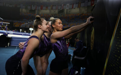 Stelpurnar okkar tilbúnar í keppni